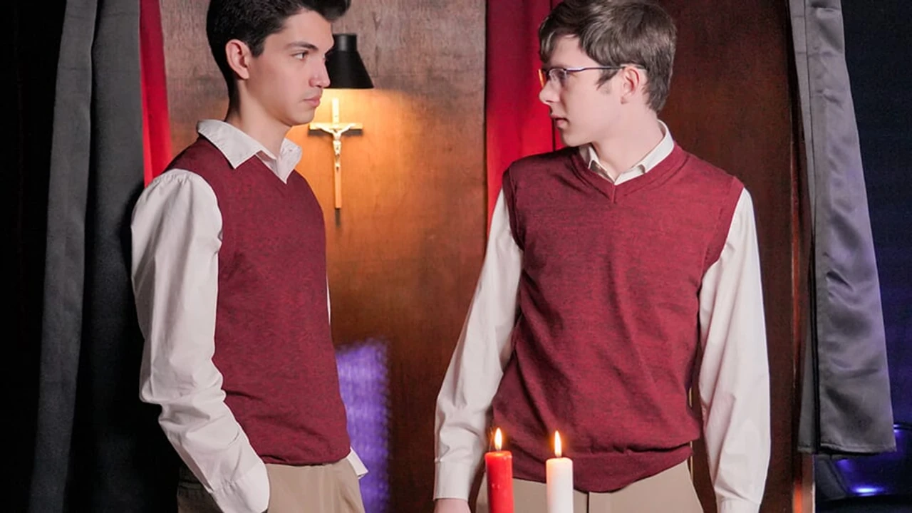 YesFather – Catholic Boys Dakota Lovell and James Manson Get Horny While Playing With Melted Wax
